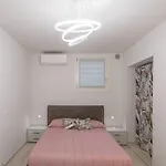 Spacious In * Montelupone