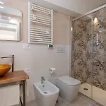 Spacious In * Montelupone