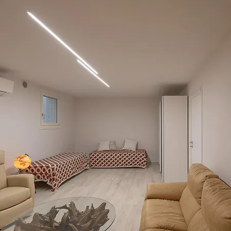Stylish Panoramic With Private Pool