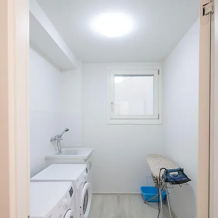 Spacious In Holiday home *